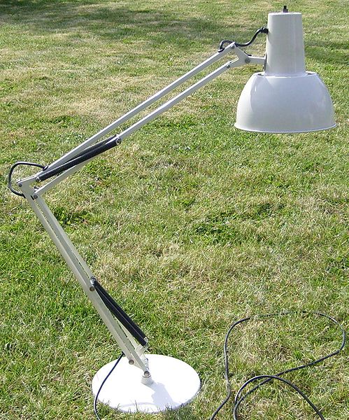 File:Anglepoise in garden.jpg