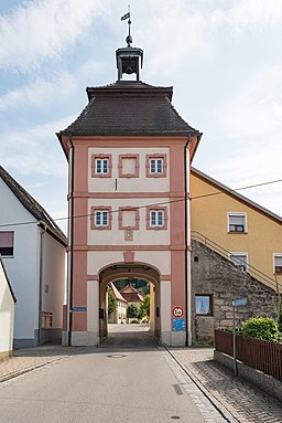 Arberg, Ortsbefestigung, Marktplatz 1, Torturm 20170824 003