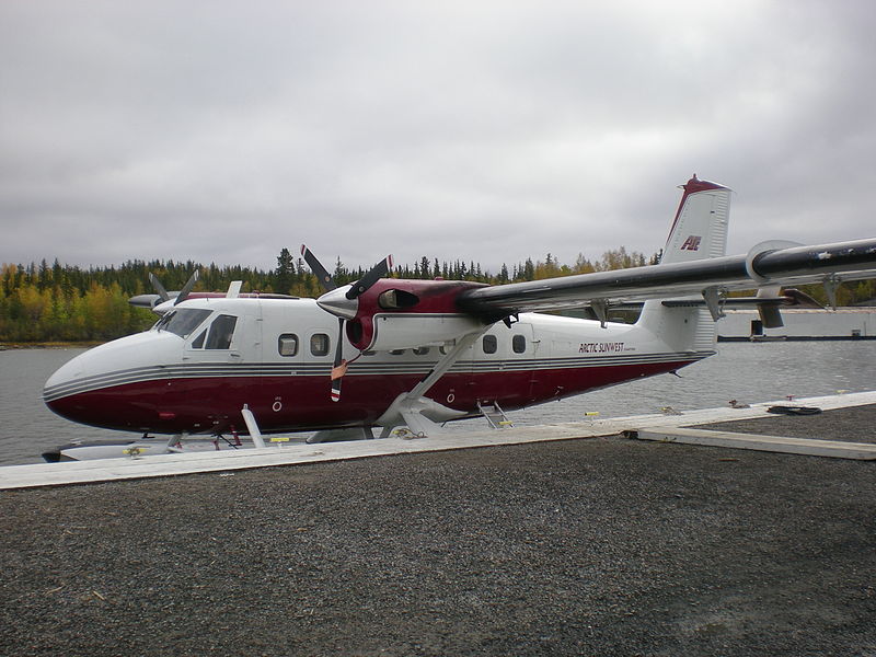 File:Arctic Sunwest Charters DHC6 FTFX front.jpg