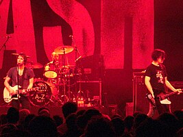 Ash performing at the O2 ABC in Glasgow in 2010