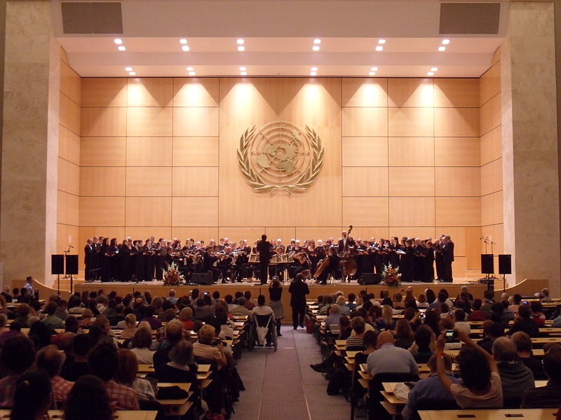 File:Assembly Hall Concert.JPG