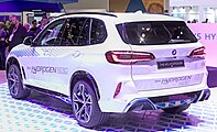 BMW iX5 Hydrogen at IAA 2023