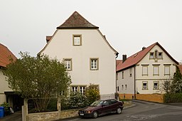 Kirchplatz in Bergtheim