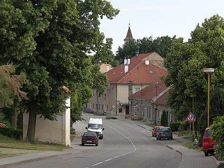 Blažovice náves obr1