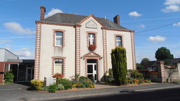 La mairie de Bourgneuf.