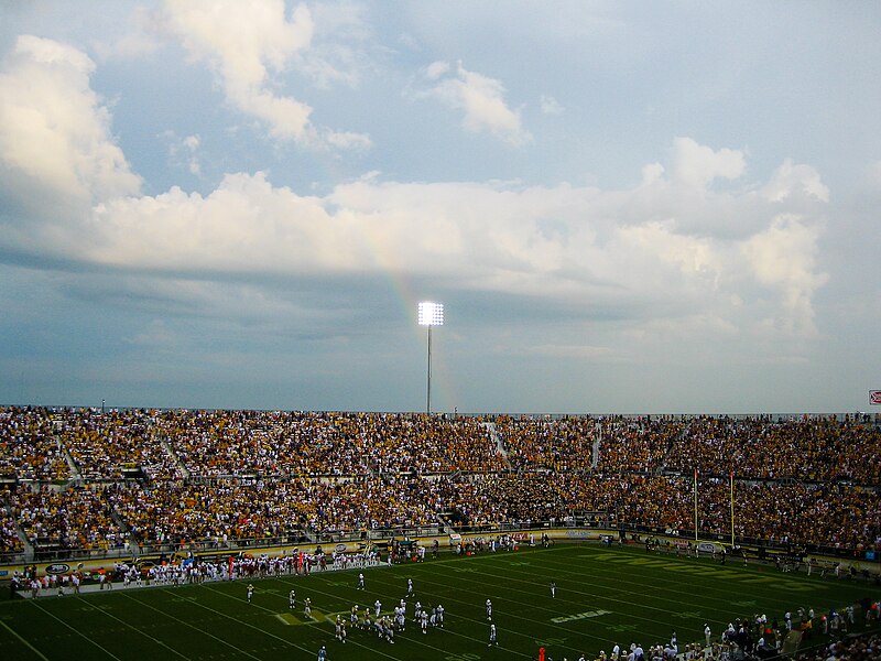 File:Bright House Stadium opnening rainbow.jpg