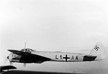 A photo of a Ju 88A displaying the Geschwaderkennung of Geschwaderstab/LG 1 Bundesarchiv Bild 101I-433-0881-13A, Flugzeug Junkers Ju 88.jpg