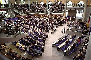 Germanio Federacia Parlamento: Seĝoj laŭ partioj en la 16-a Bundestag (2005-2009), Seĝoj laŭ partioj en la 17-a Bundestag (2009-2013), Seĝoj laŭ partioj en la 18-a Bundestag (2013-2017)