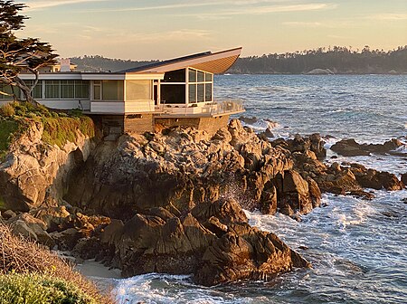 Butterfly House and rocks