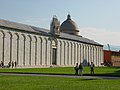 Arcadas cegas no cemiterio monumental de Pisa