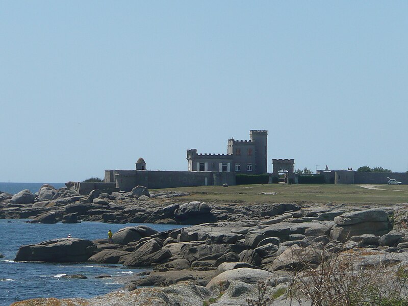 File:Château de Trévignon.JPG