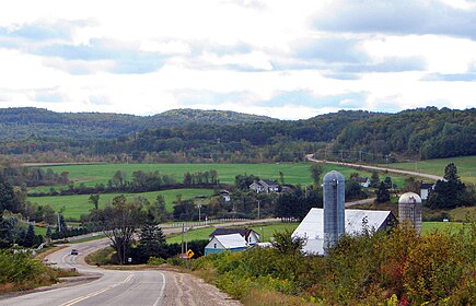 Route 315 through Cheneville. Cheneville QC 2.JPG