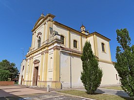 Chiesa della Natività di Maria Vergine (Mezzano Inferiore, Sorbolo Mezzani) - facciata e lato sud 2022-07-04.jpg