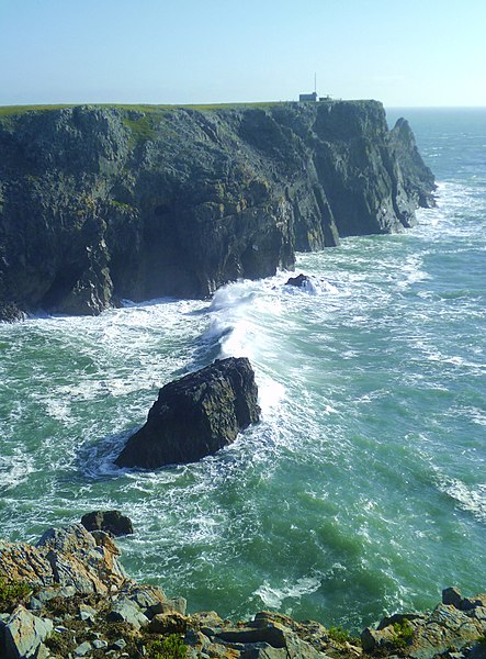 File:Coastal view towards Newton Saddle - geograph.org.uk - 3202714.jpg