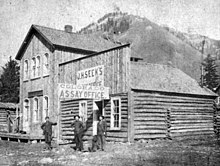 Colorado assay office - circa 1870 A.D. Colorado Assay Office (monochrome non stereo crop) (NYPL b11707553-G90F029 002F).jpg