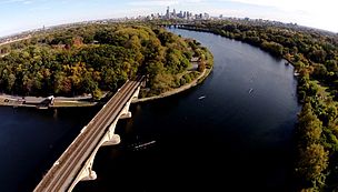 Columbia Bridge turn Columbia Bridge Turn 2014.jpg