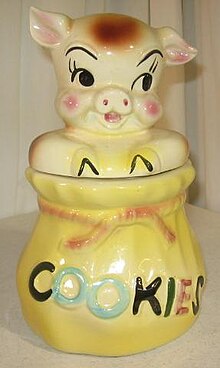 A pig-themed cookie jar Cookie Jar 01.jpg