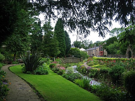 Fail:Coronation Gardens, Waddington - geograph.org.uk - 880831.jpg