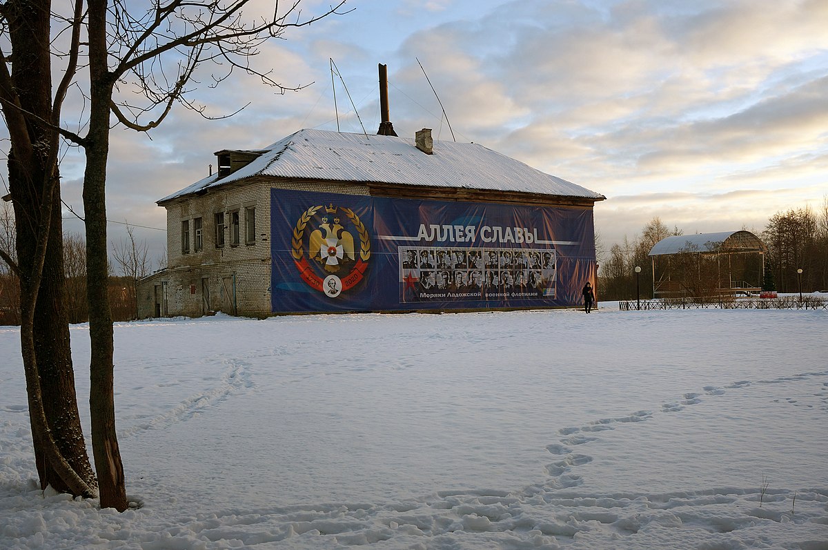 Файл:DSC06010 2021 Новая Ладога Городская (впоследствии земская) больница,  Здание «арестного дома».jpg — Путеводитель Викигид Wikivoyage