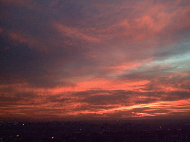 File:De Madrid al cielo 36.jpg