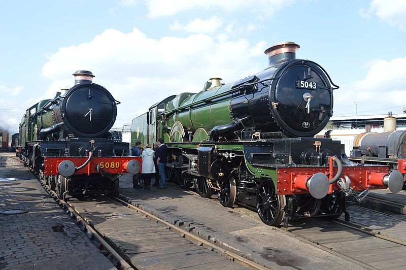 File:Defiant and Earl of Mount Edgcumbe at Tyseley.jpg