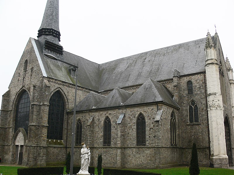 File:Douai - église Notre-Dame 02.JPG