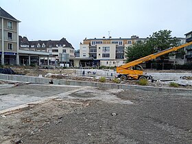 Place de Sepmanville en 2017 en pleine fouille archéologique.
