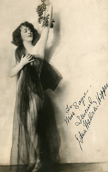 File:Edna Wallace Hopper, stage actress (SAYRE 325).jpg