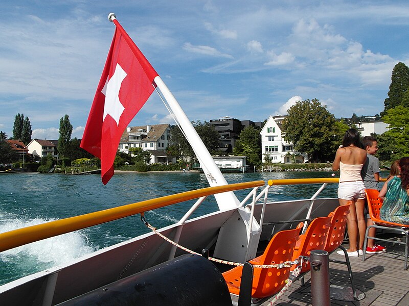 File:Erlenbach - Zürichsee - ZSG Wädenswil 2012-08-12 17-00-55 (WB850F).JPG