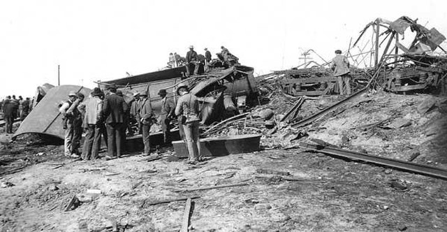 January 28, 1903: Head-on collision of express trains kills 14, injures 53 in Arizona Territory