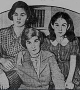 Esther Josephine (née Frank) Gelders and daughters