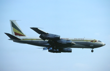 Un Boeing 720B della Ethiopian Airlines in finale all'aeroporto di Londra-Heathrow nel 1982.