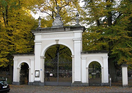 Evangelischer Zentralfriedhof Nordportal Regensburg 1
