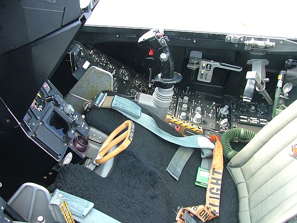 F-16 cockpit showing side-stick