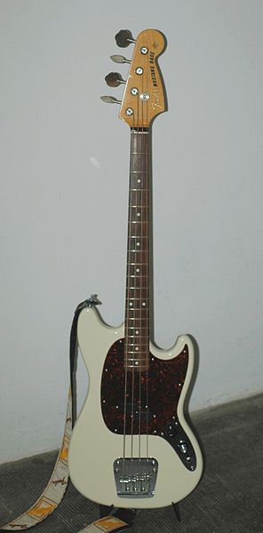 Fender Mustang Bass 30.jpg