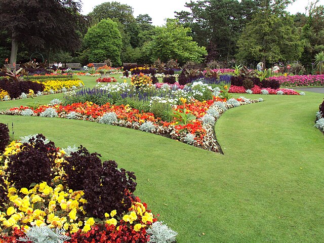 Flower garden - Wikipedia
