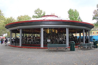 How to get to Flushing Meadows Carousel with public transit - About the place