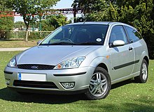 2001 Ford Focus Mark I Ford Focus 1.8 Zetec (Europe rotated).jpg