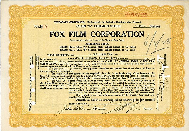 Aktie der Fox Film Corporation, ausgestellt auf und original signiert von William Fox als Präsident aus dem Jahr 1925