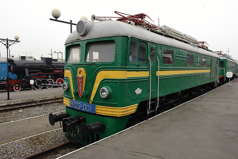 File:Freight electric locomotive VL23-001 (6).jpg