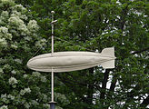 English: A sculpture (zeppelin) in Friedrichshafen. Deutsch: Eine Skulptur (Zeppelin) in Friedrichshafen.