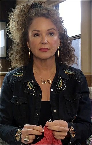 <span class="mw-page-title-main">Gail Edwards</span> American retired actress