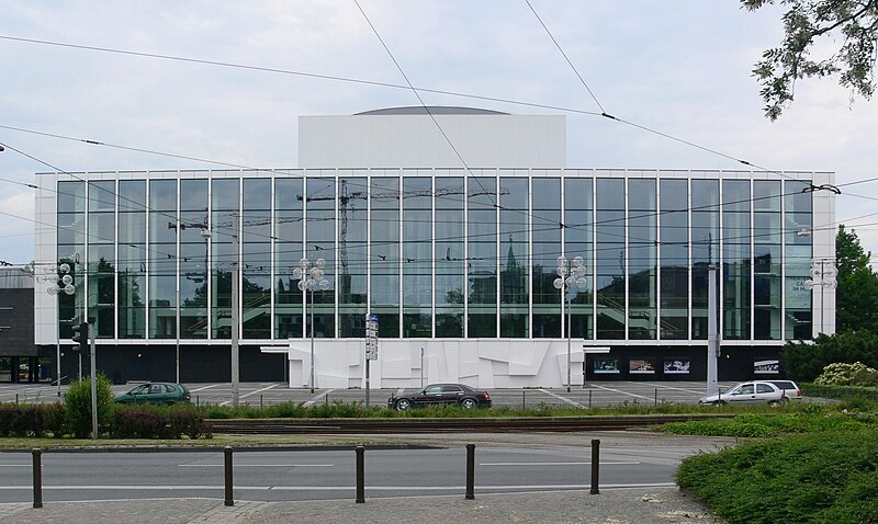 File:Gelsenkirchen Musiktheater 01.jpg