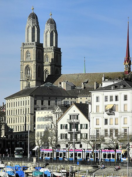 File:Grossmünster - Limmatquai - Quaibrücke 2012-03-27 17-11-16 (P7000).JPG