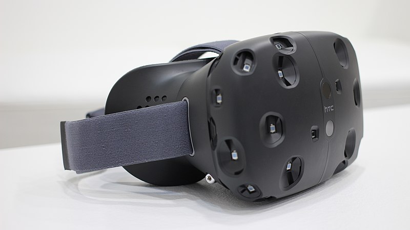 File:HTC Vive (3).jpg