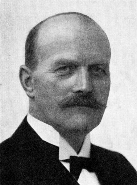 File:Harald Halvorsen 1877-1943.jpg