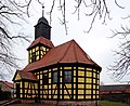 Dorfkirche: Datierungen, Baustile und Schmuckformen, Baugestalt: Baumaterial und Grundrisstypen, Kirchturm