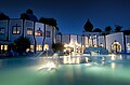 regiowiki:Datei:Hotel Therme Rogner Bad Blumau Nacht.jpg