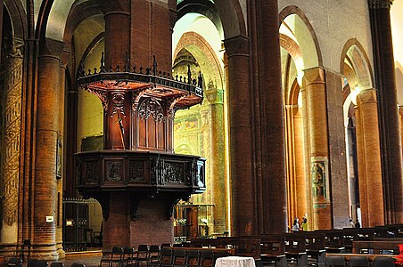 Intérieur de Santa Maria del Carmine.