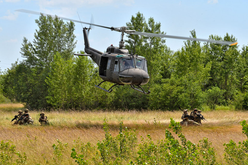 File:Italian Army Aviation AB 205 helicopter.png